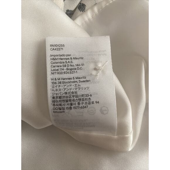 H&M Black and White Sheer Lined Dress Size 12 Button Down Front Tie - Picture 16 of 16